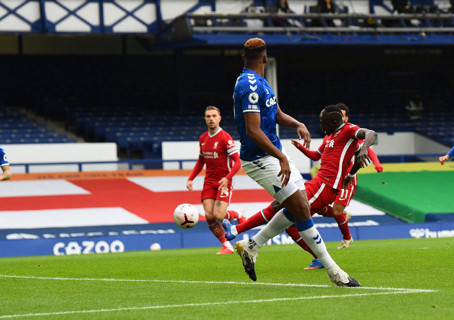 中備受推崇 中備受推崇